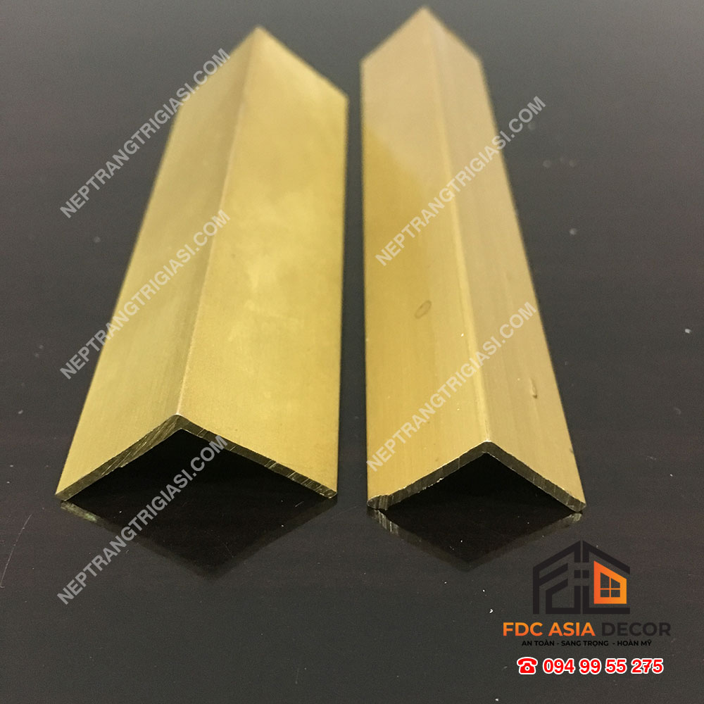 nẹp đồng chữ V